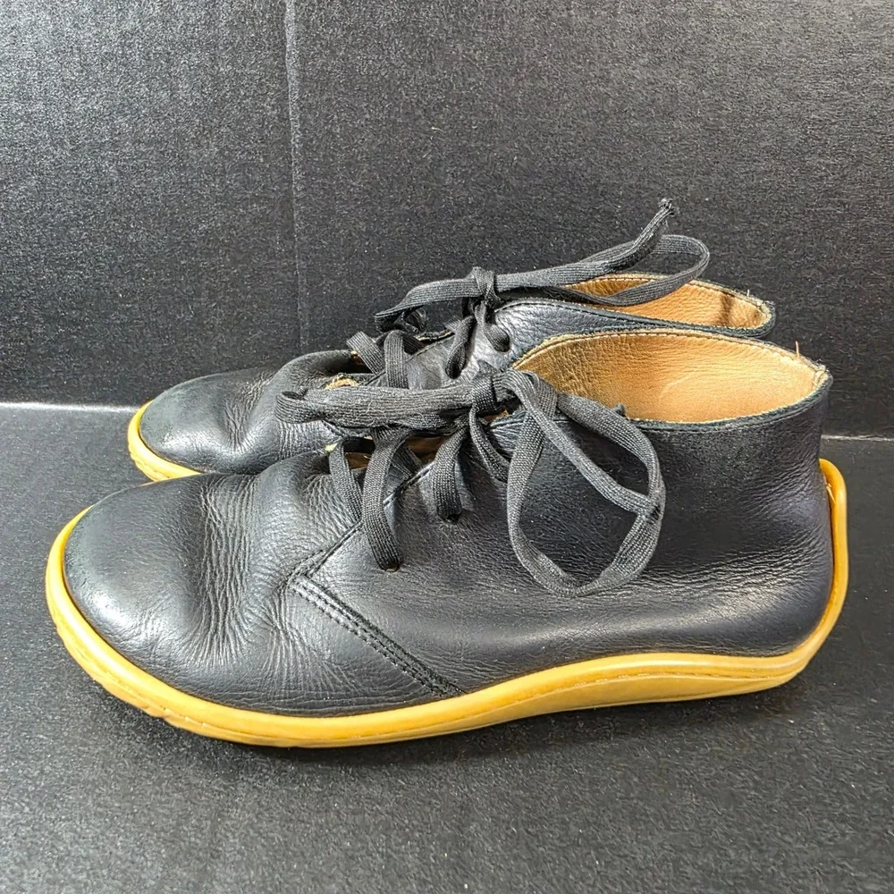 Vivobarefoot Kids Gobi Leather Chukka Boots Black Gum EUR 33K US Big Kids Size 2